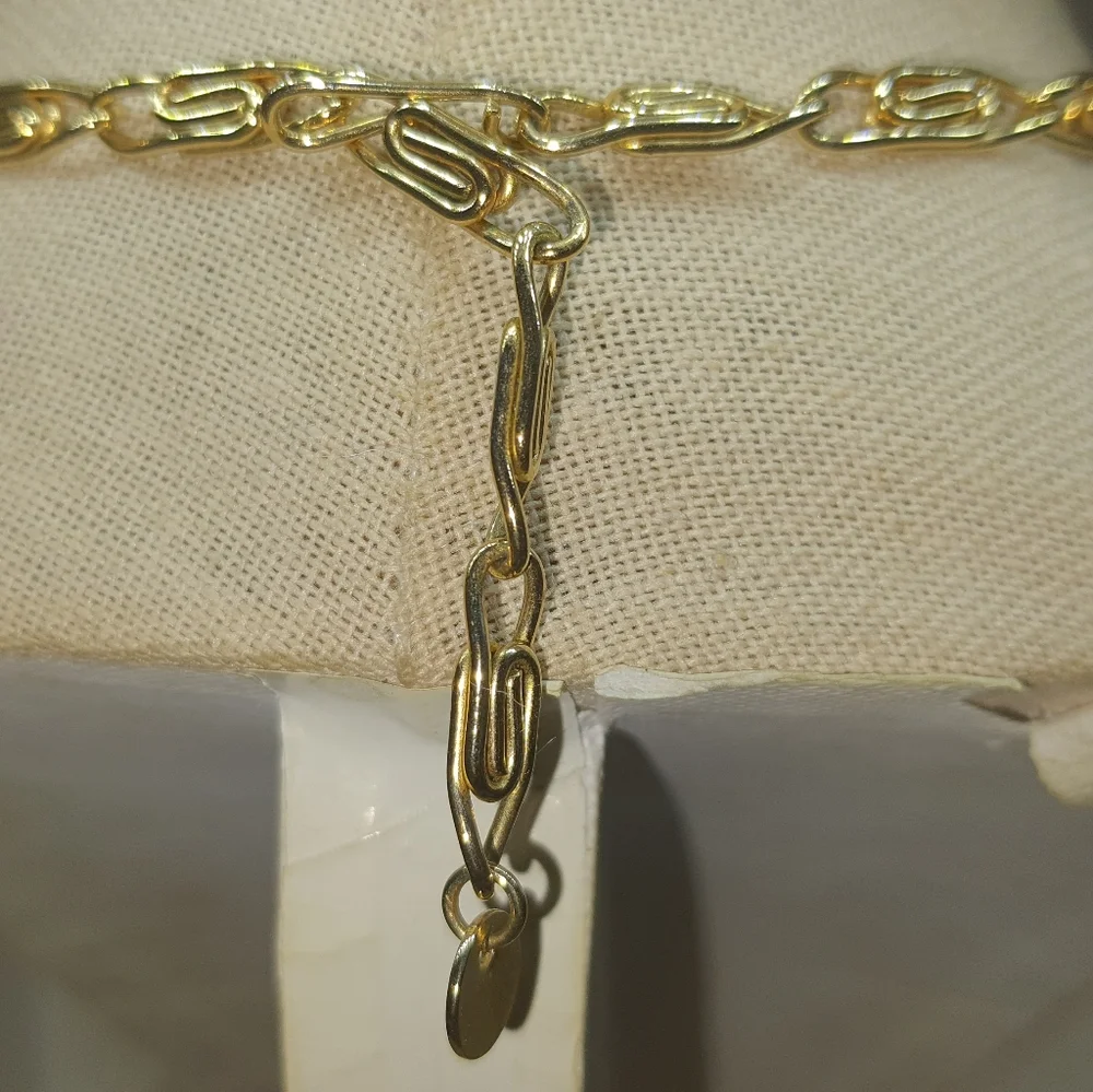 Goldtone Flower Petal Heart Necklace - Picture 4 of 4